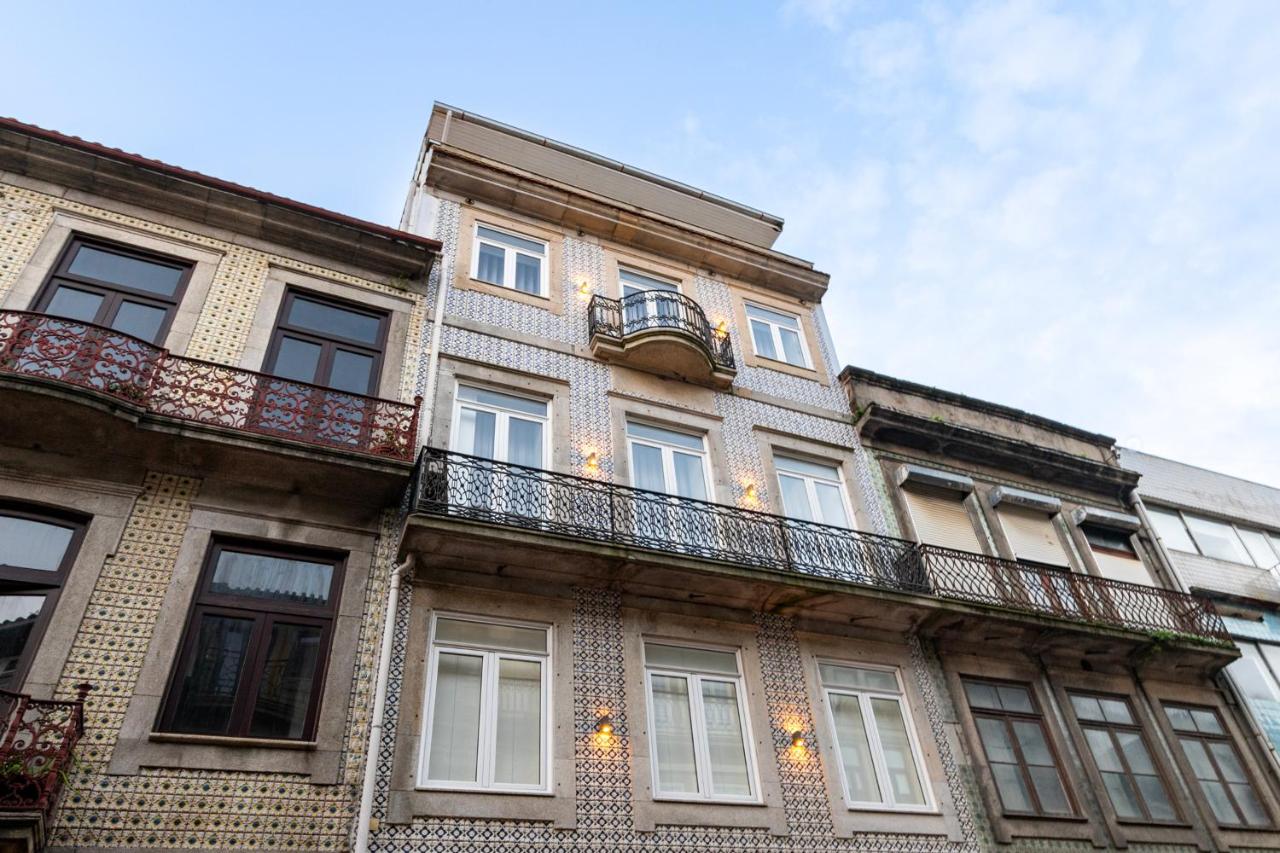 Majestic Cafe - Porto City Center Modern Apartment - Bed and Breakfast Porto