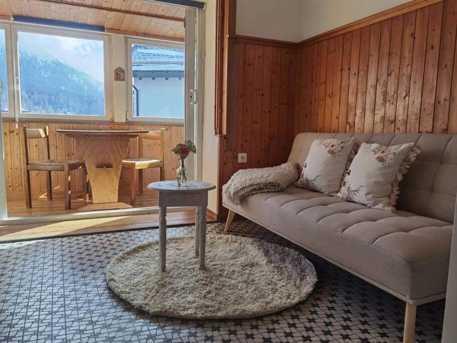 B&B Maloja - 1 Bedroom Apartment in Capolago - Bed and Breakfast Maloja