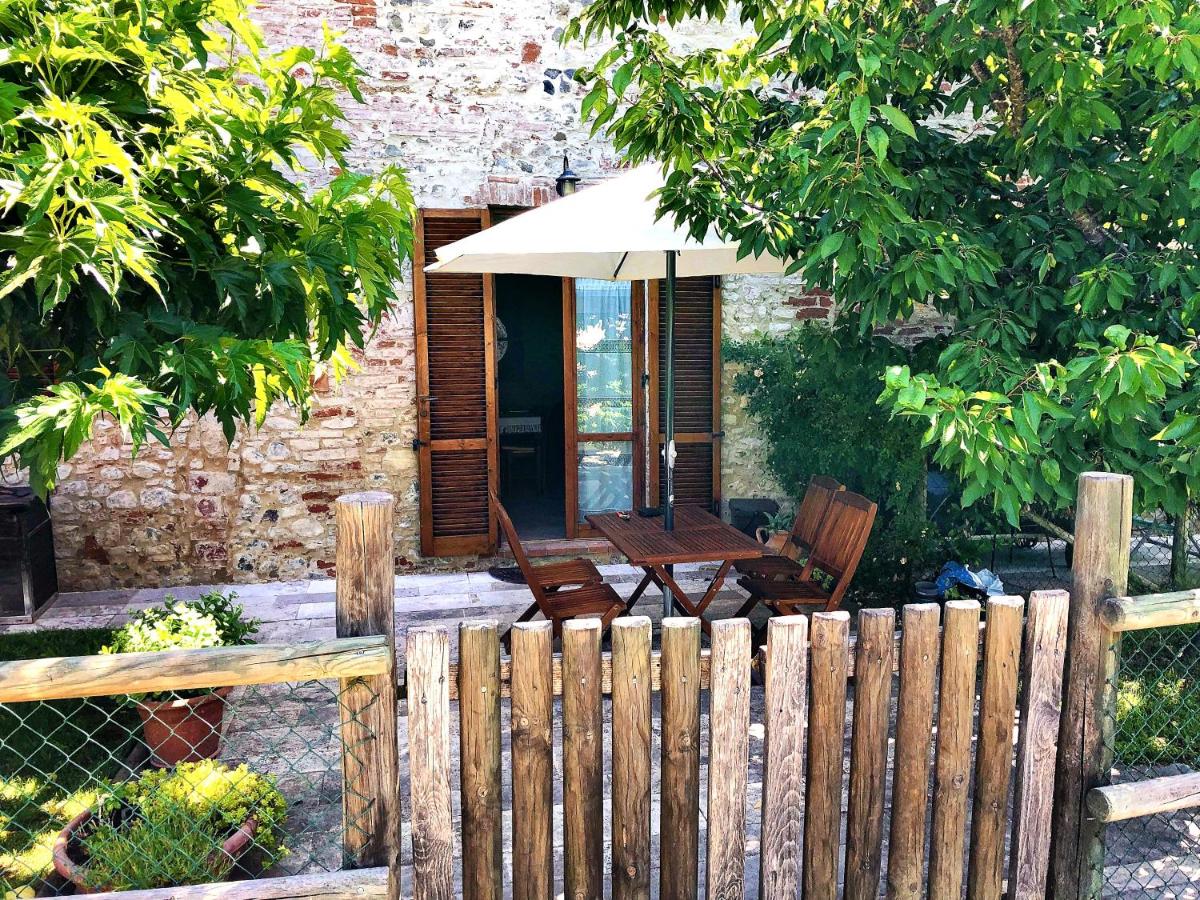 I Girasoli San Gimignano Apartments - B&B