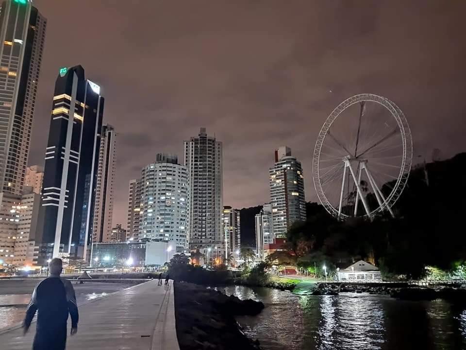 Apto top, a melhor vista de Balneário Camboriú! - B&B