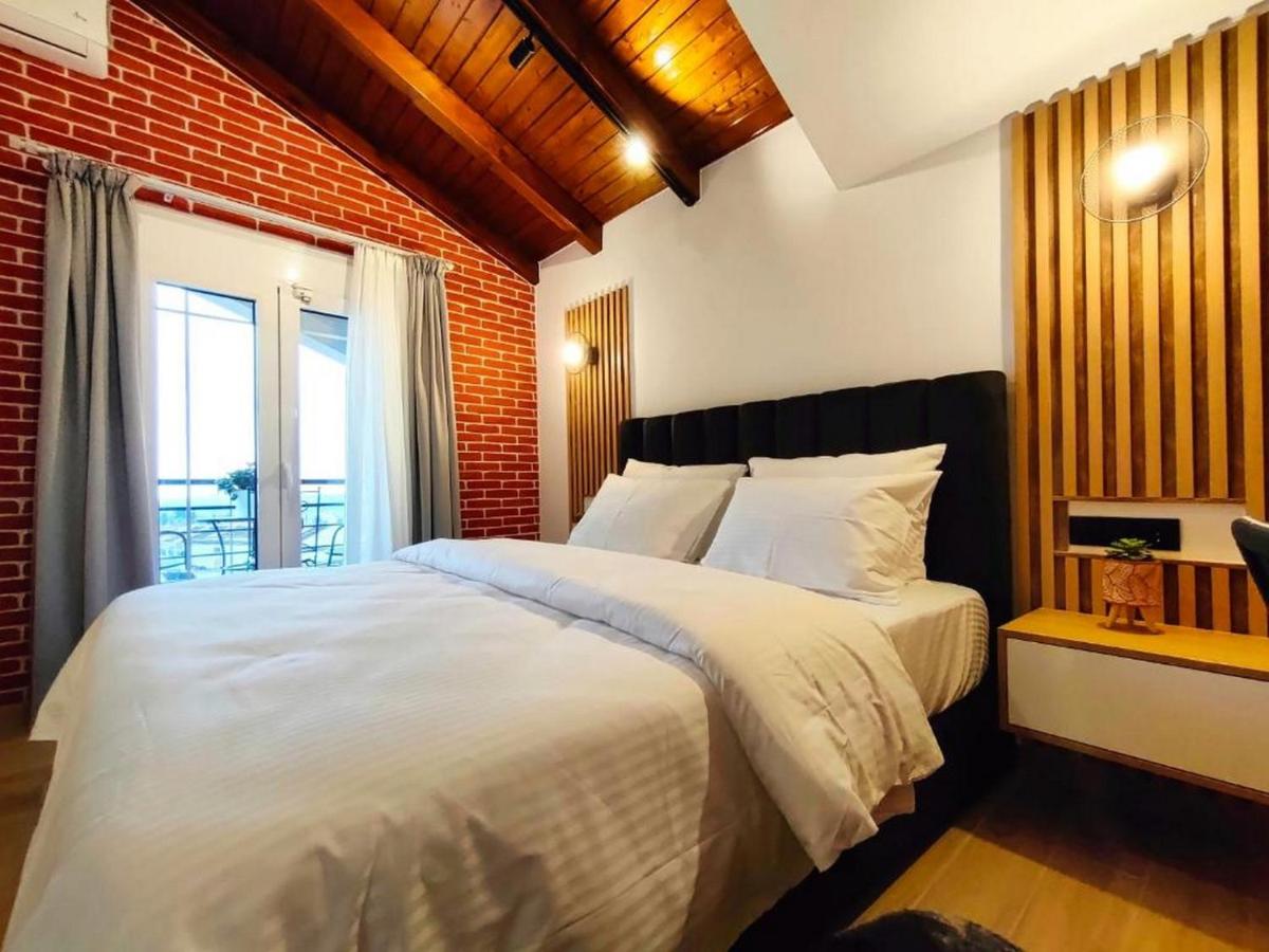 Junior Suite with Balcony
