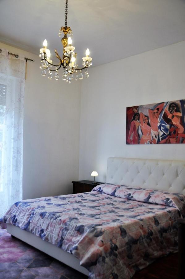 B&B Imperia - via Diano Calderina Holidays - Bed and Breakfast Imperia