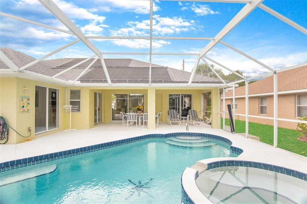 Badger House - Private Villa With Heated Pool And Spa- Sleeps 6 - B&B Rotonda West