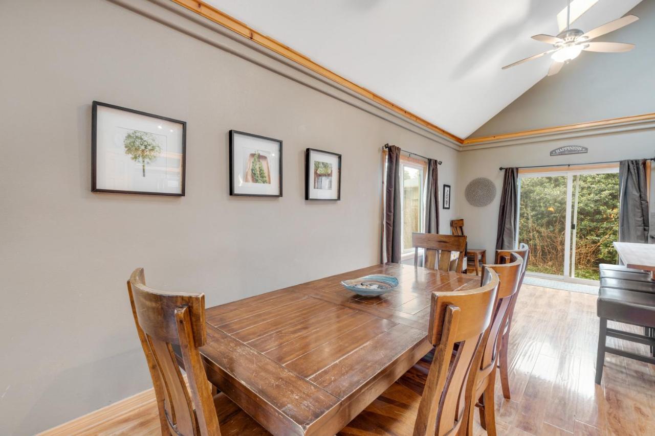 Four bedroom holiday home