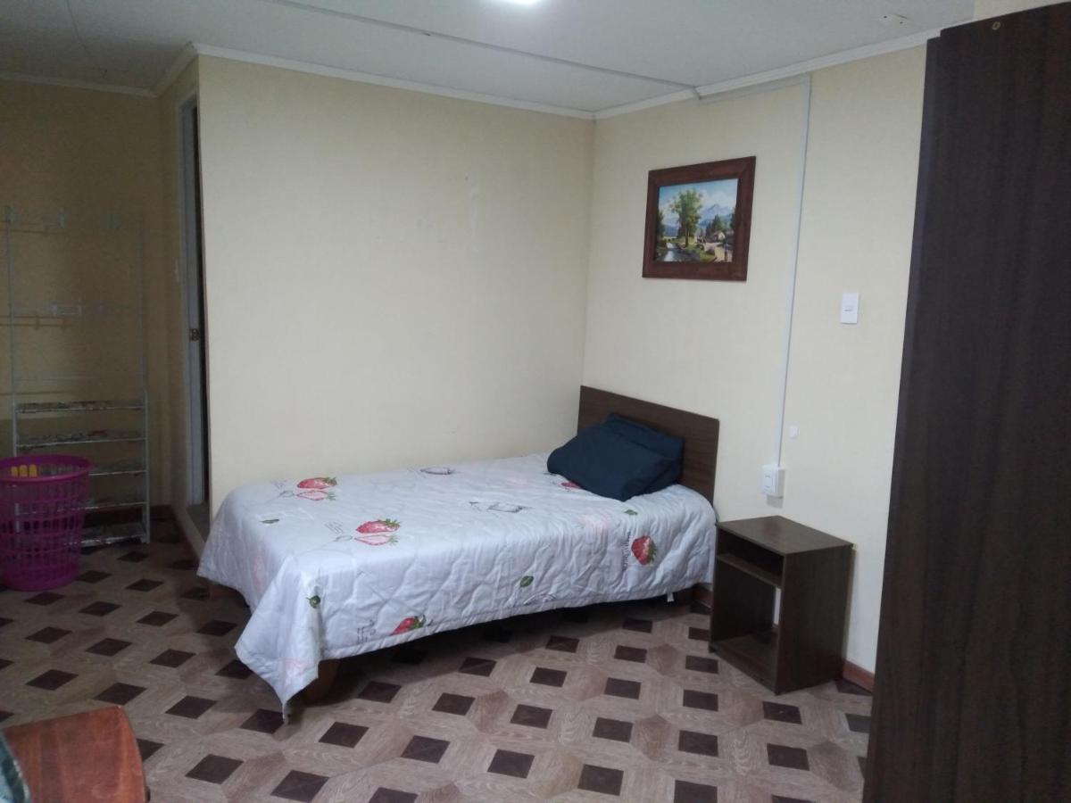 Eenpersoonskamer met Eigen Badkamer