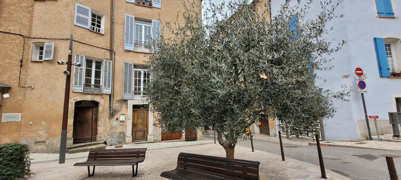 Le Rocher appartement Cotignac - B&B