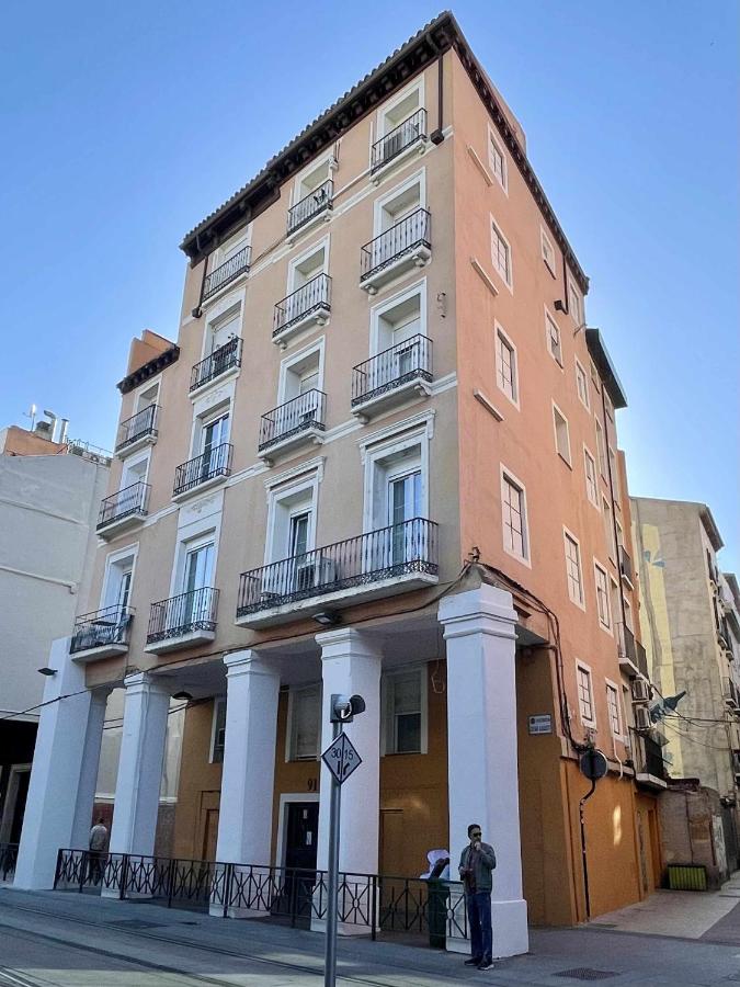 Zabella Mercado central - Bed and Breakfast Zaragoza