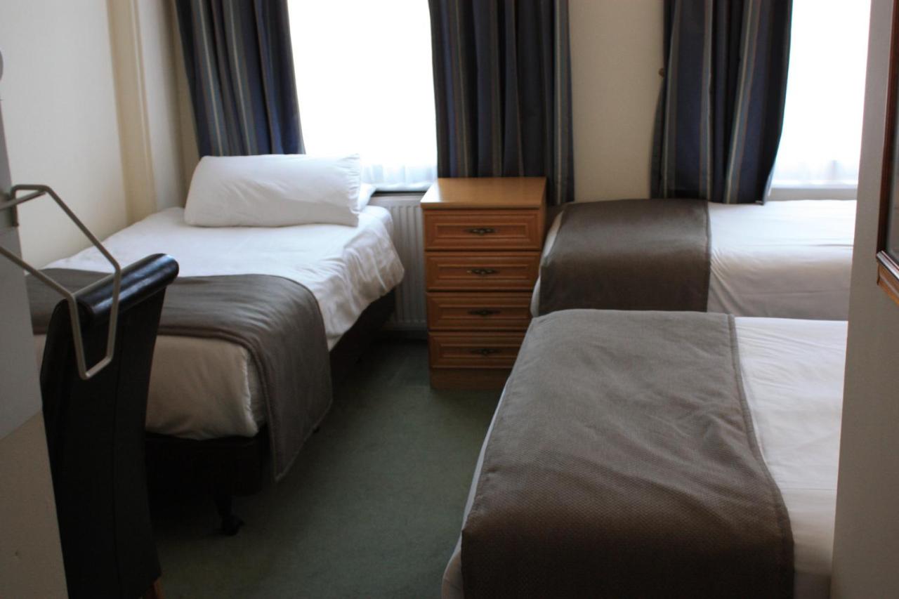 Chambre Familiale (4 Personnes)