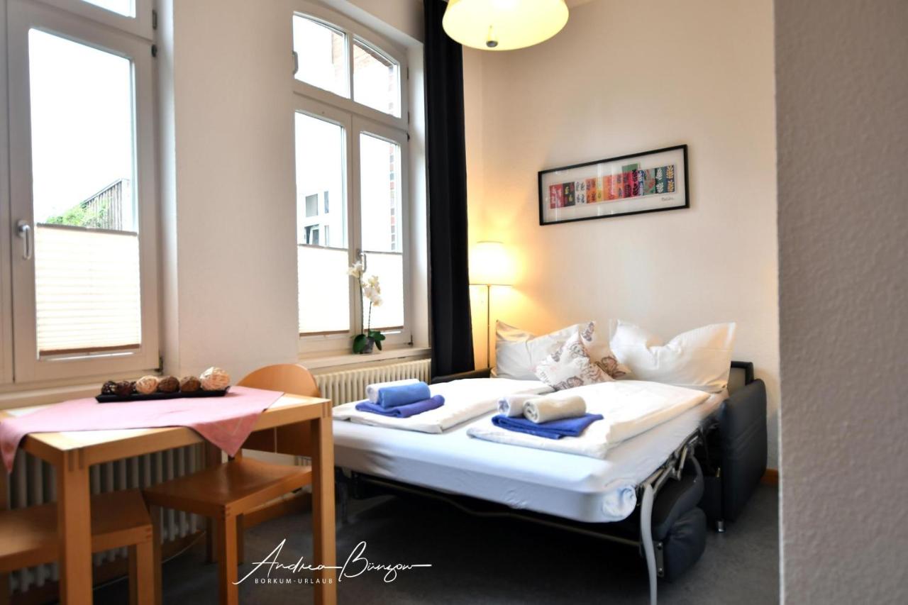 B&B Borkum - Gaestehaus-St-Josef-1 - Bed and Breakfast Borkum