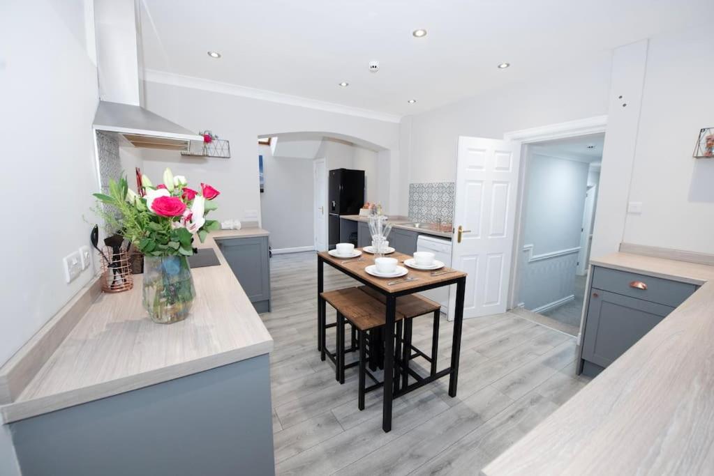 Garden by the Bay Southport - Ferienwohnung Southport