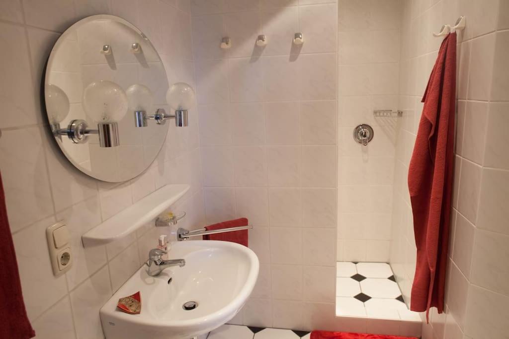 Gemütliches 2P-Apartment in ruhiger Lage - B&B Dresden