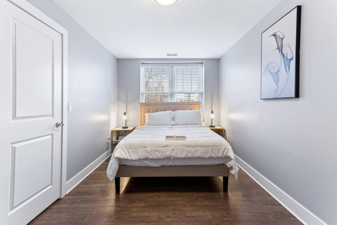 Your Cozy One Bedroom Midtown - B&B
