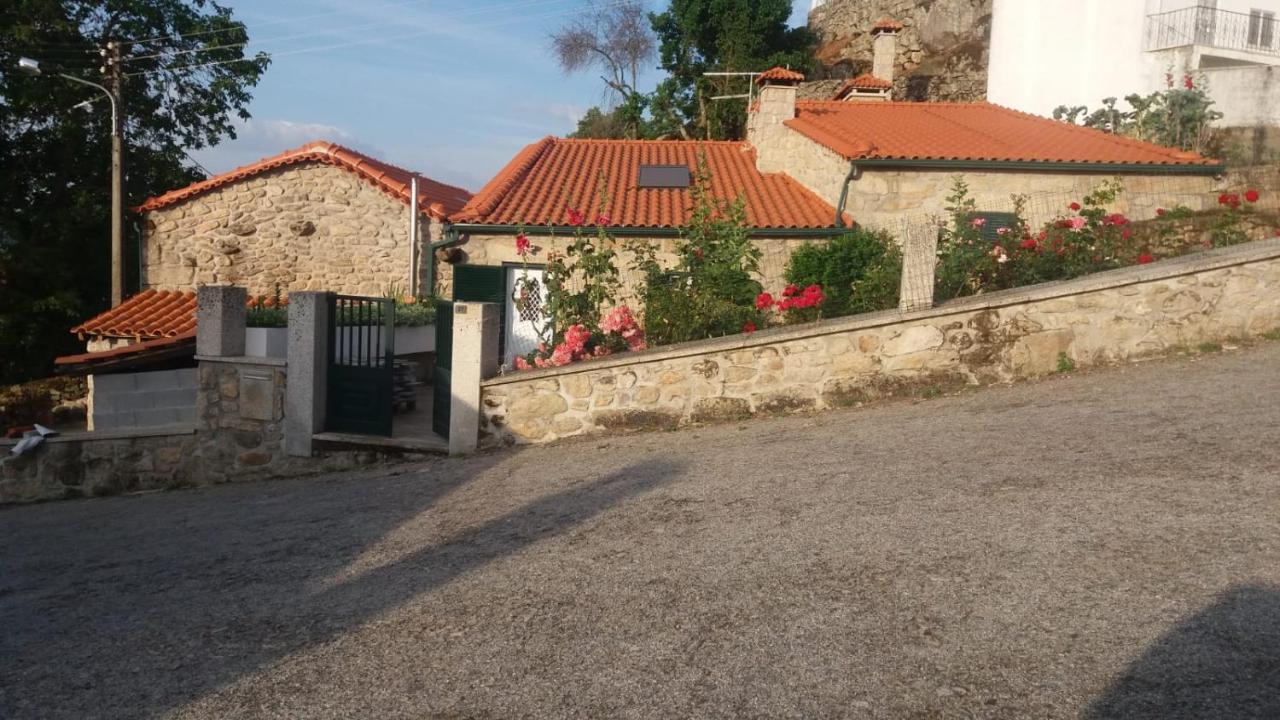 Casa dos Telhados - B&B
