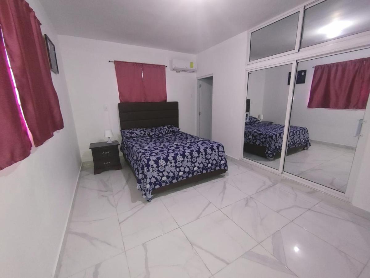 Apartamento amueblado Res Blue Amber, 1 habitación - Chambres d’hôtes Santiago de los Caballeros