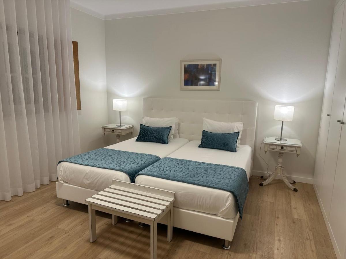 Doppel- oder Zweibettzimmer