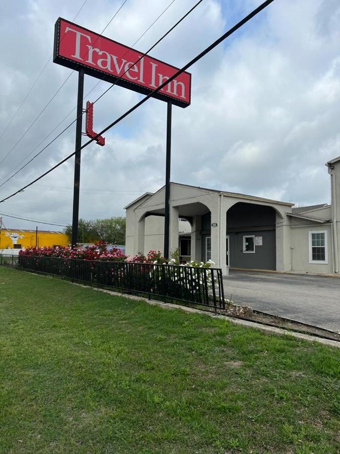 Travel Inn lackland Sea World - B&B San Antonio