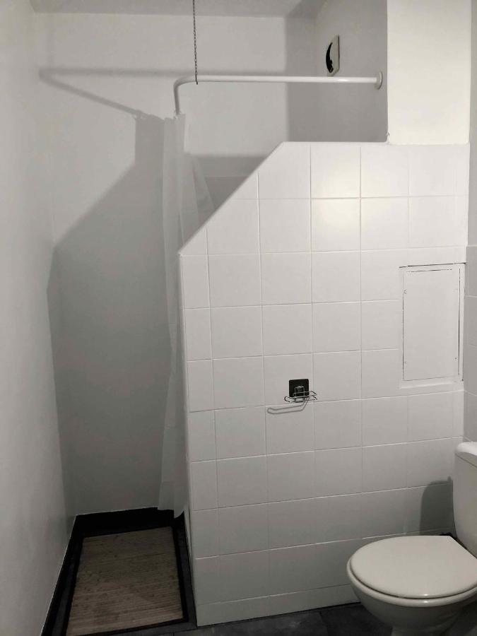 Studio (2 Adults)