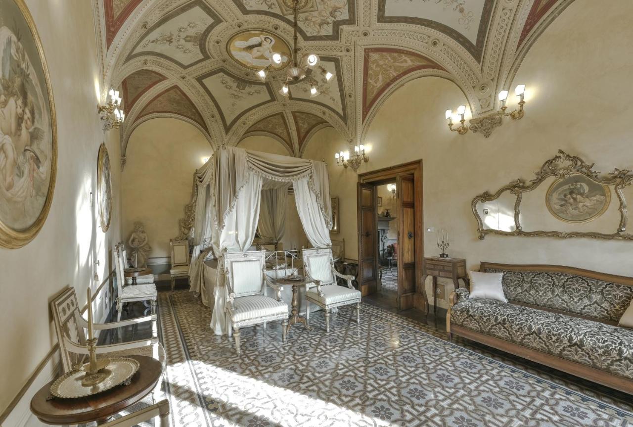 B&B Siena - Residenze d'Epoca Palazzo Coli Bizzarrini - Bed and Breakfast Siena