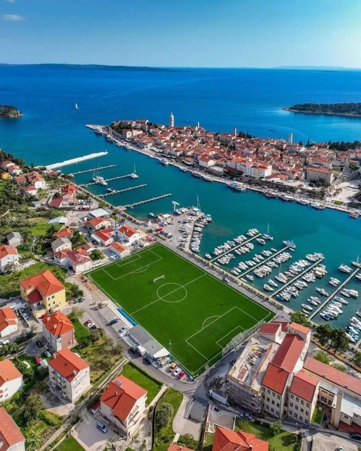 Kuća Carmen - Ferienwohnung Rab