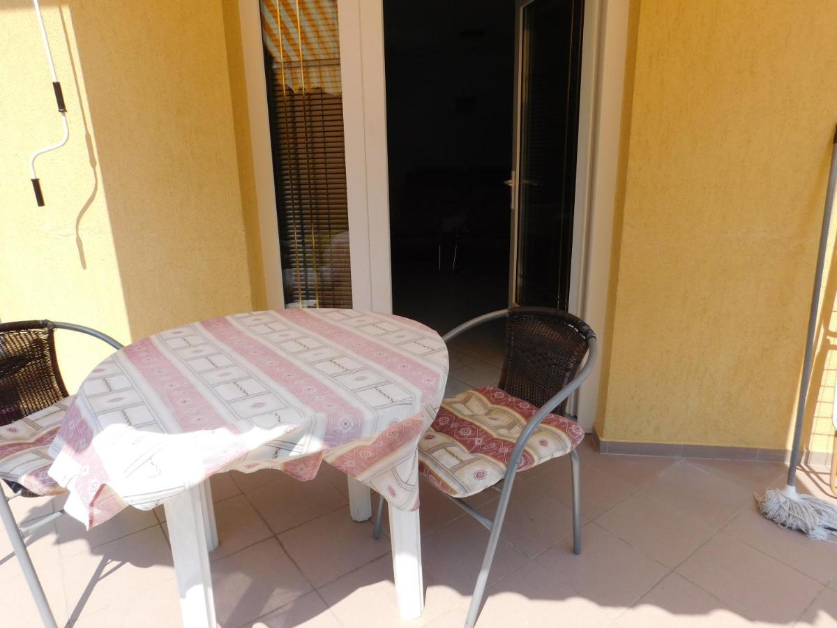 Akácfa Hortenzia Apartman - B&B