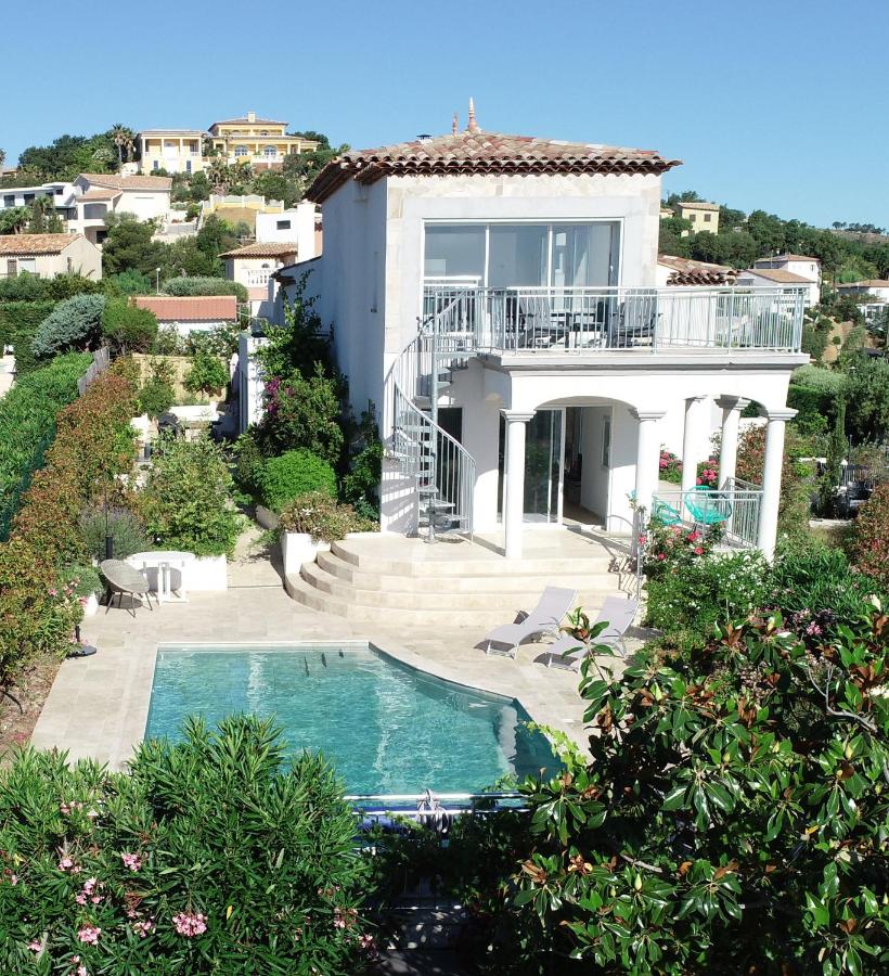 B&B Fréjus - Stunning Cote d'Azur Villa - Rives d'Or - Bed and Breakfast Fréjus