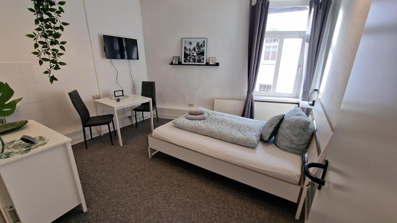 Standard Double Room with Shared Bathroom
