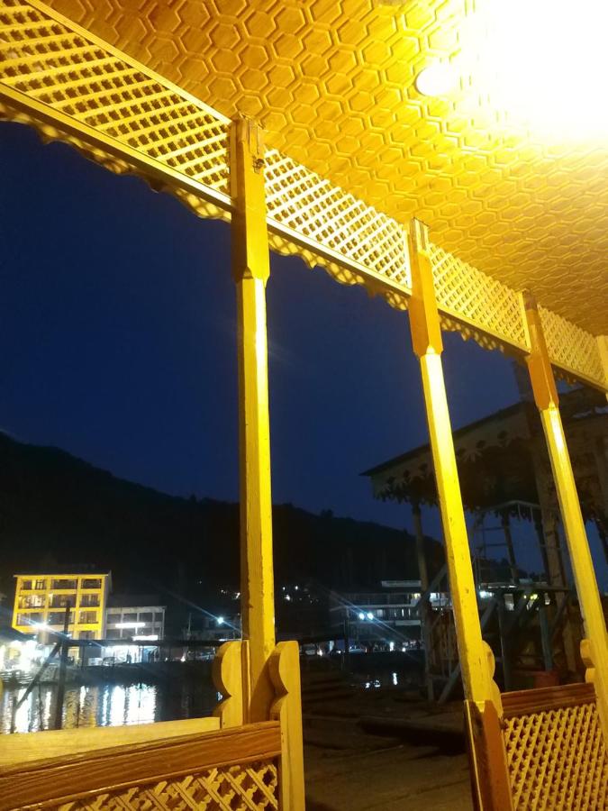 Chambre Double avec Coin Salon