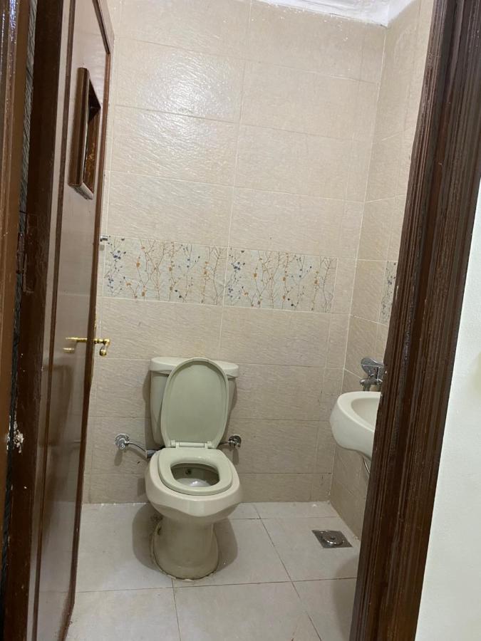 Twin Room with Private Bathroom