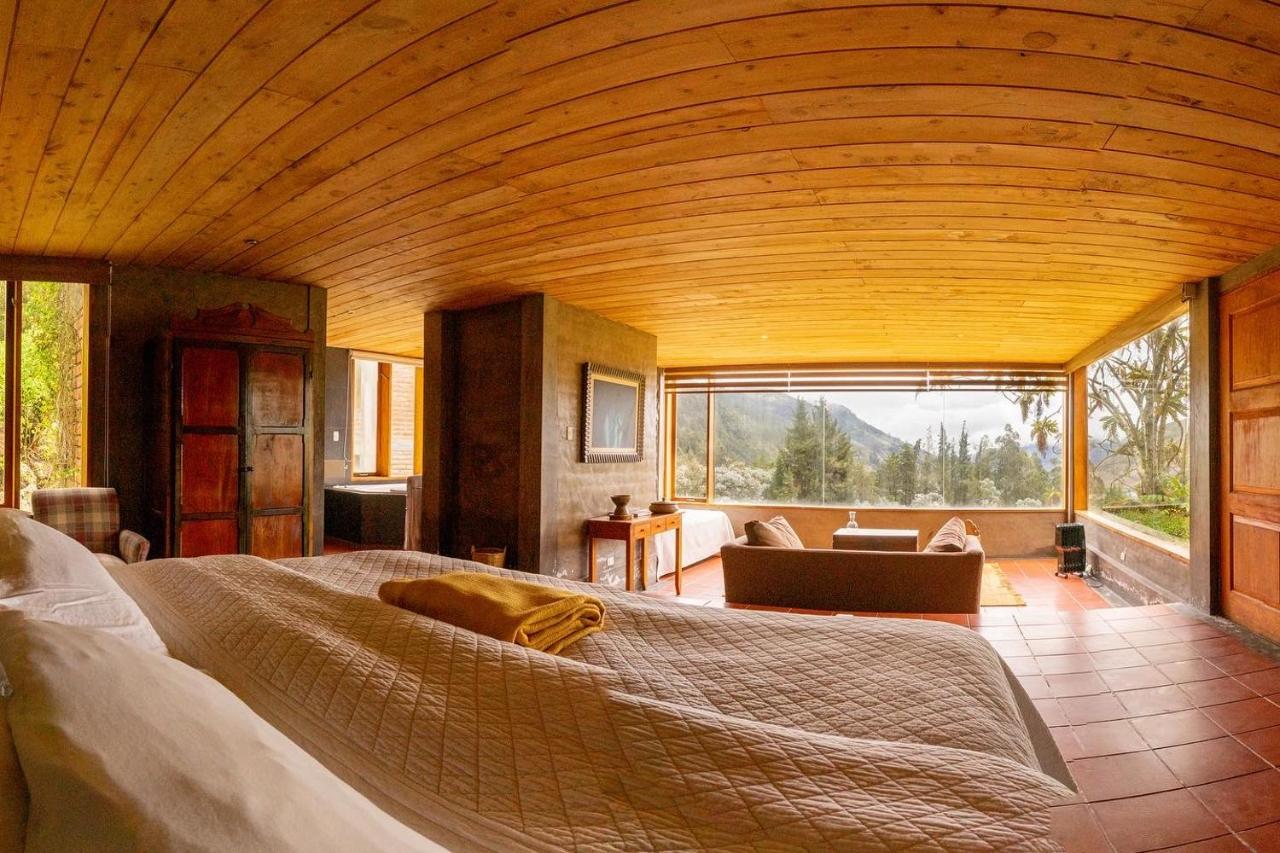 Deluxe Family Suite