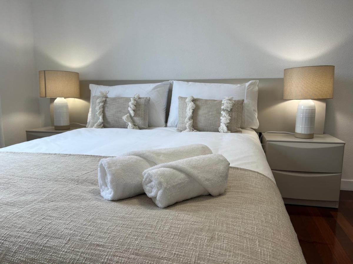 B&B Torrelavega - Exclusivo Apartamento Con Parking - Bed and Breakfast Torrelavega