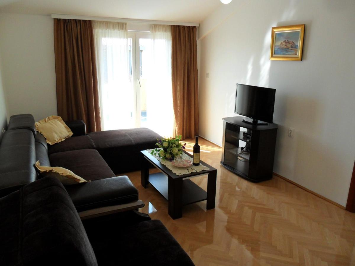Studio (4 Erwachsene)