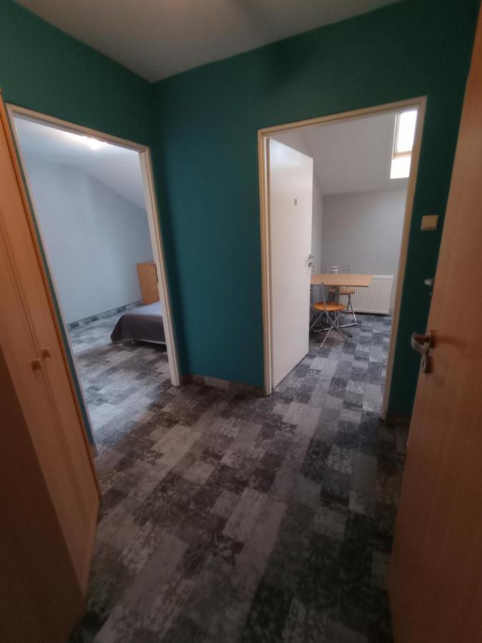 Studio-Apartment mit 2 Schlafzimmern
