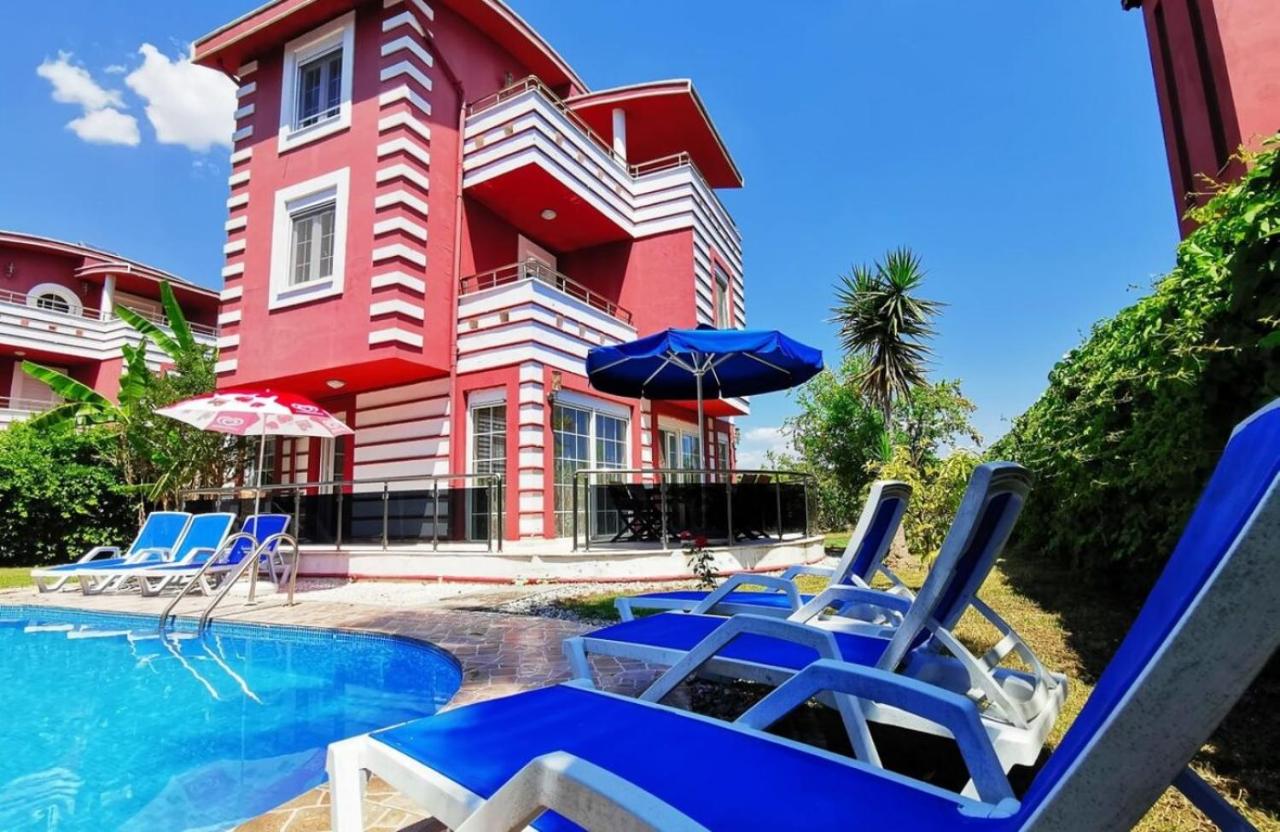 B&B Belek - Impressive Villa with Private Pool in Antalya - Bed and Breakfast Belek