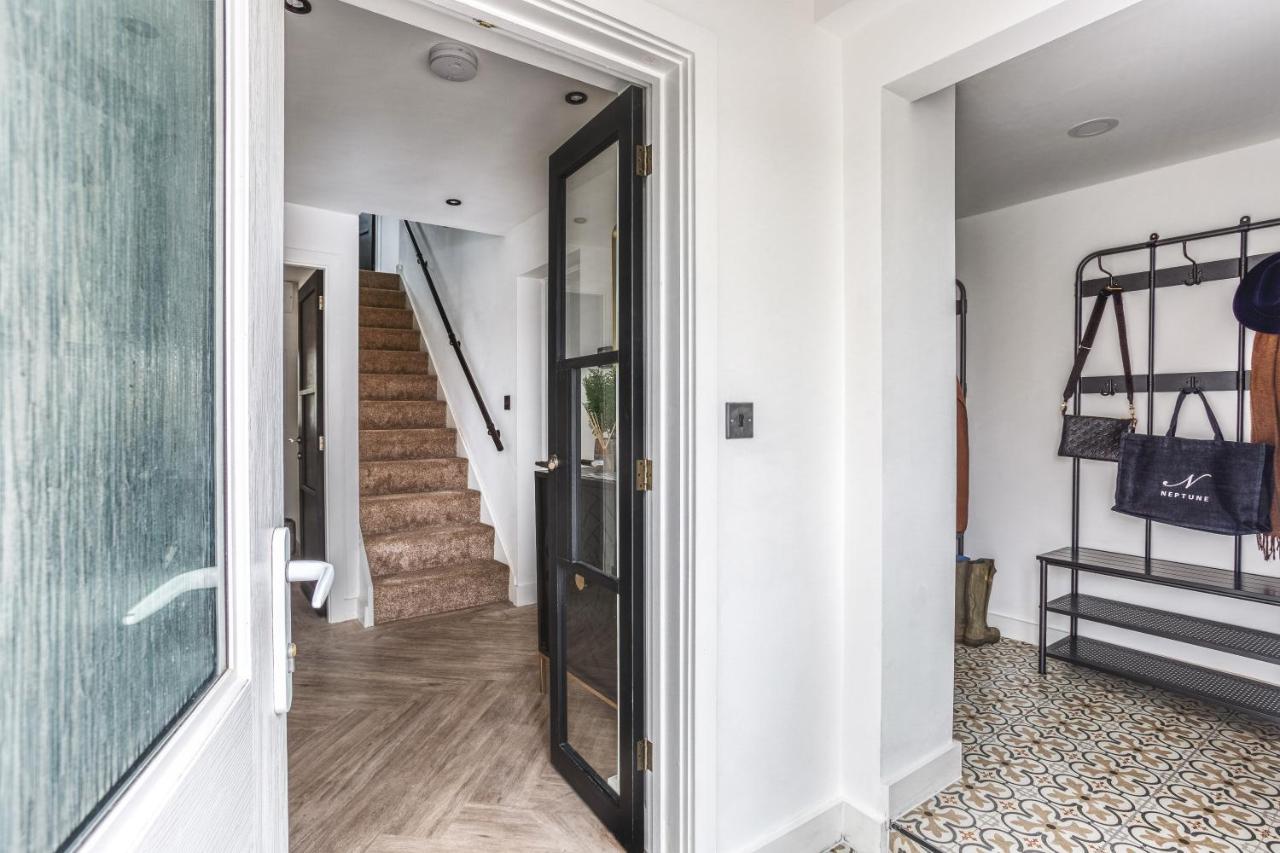 As Seen On TV ! Stunning, Virgin media, 6 cars, workspaces, high speed internet - Chambres d'hôtes Derby