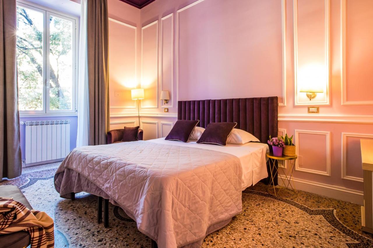 Hold Rome - Luxury Suites - Bed and Breakfast Rome