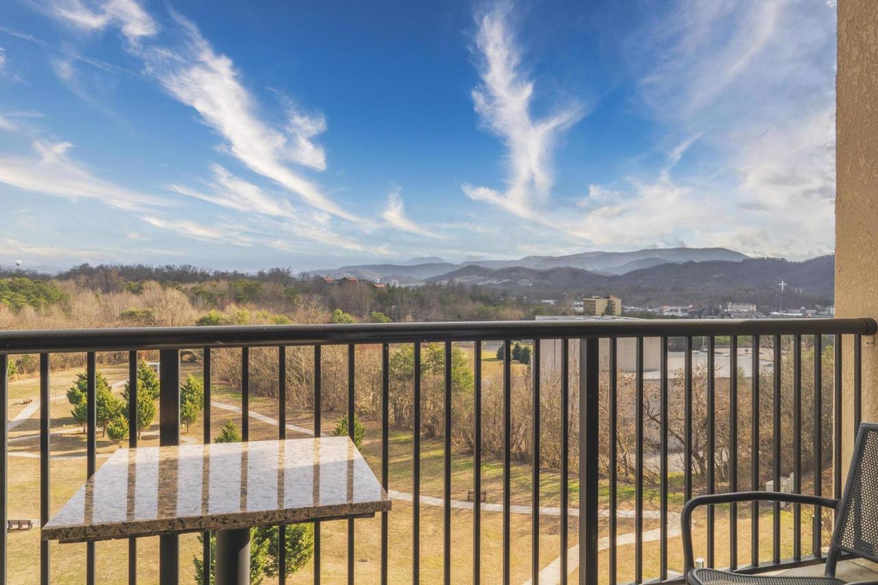 MVC - Unit 3707 - Sweet Wilderness - B&B Pigeon Forge