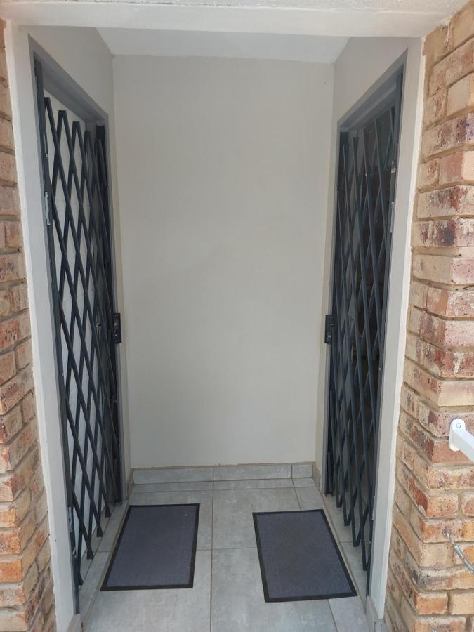 Deluxe Double Room with Shower