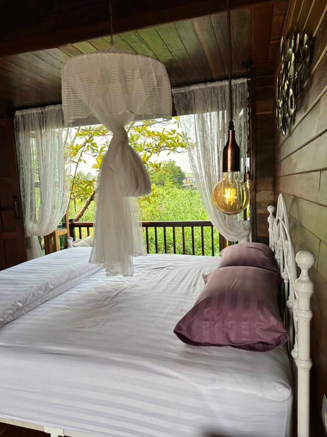 Deluxe Balcony River View