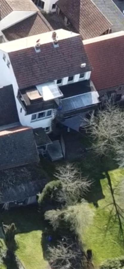 Mainpark Apartment 4 Schlafzimmer bis zu 10 Personen direkt über AschaffApartment bei Aschaffenburg - Ferienwohnung