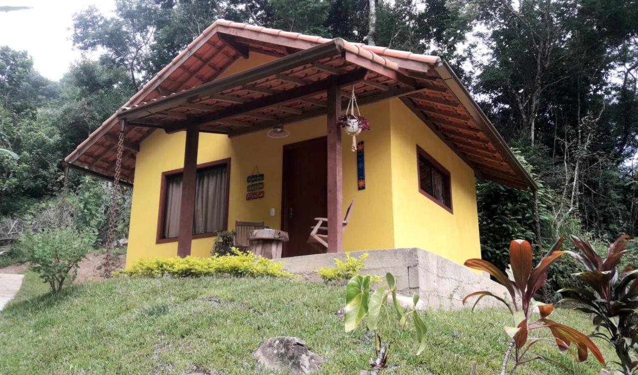 POUSADA CHALÉS DA GROTA de SÃO PEDRO DA SERRA- NOVA FRIBURGO - B&B Nova Friburgo