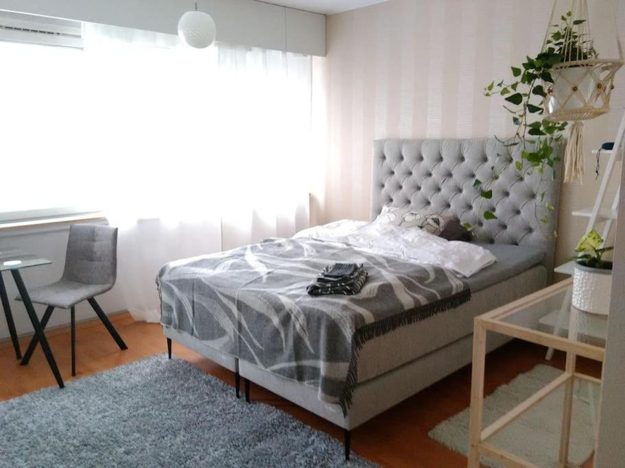 Valloittava tilapäisyksiö Mikkelissä - B&B