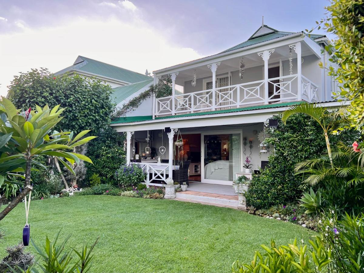 Monique's Place Plett - B&B