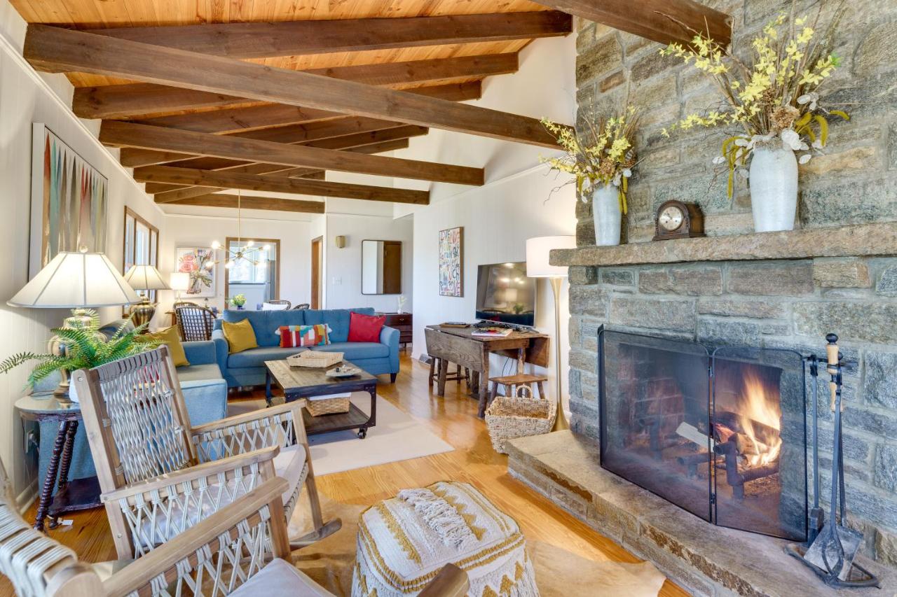 Hike, Fish and Relax Family Boone Gem with Views! - Bed and Breakfast Valle Crucis