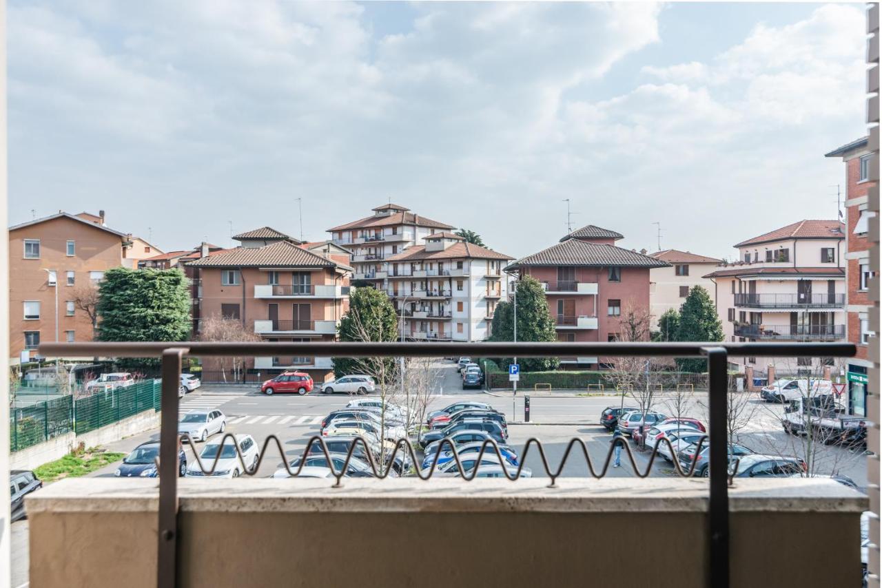 Pavia Tower - by Host4U - Bed and Breakfast