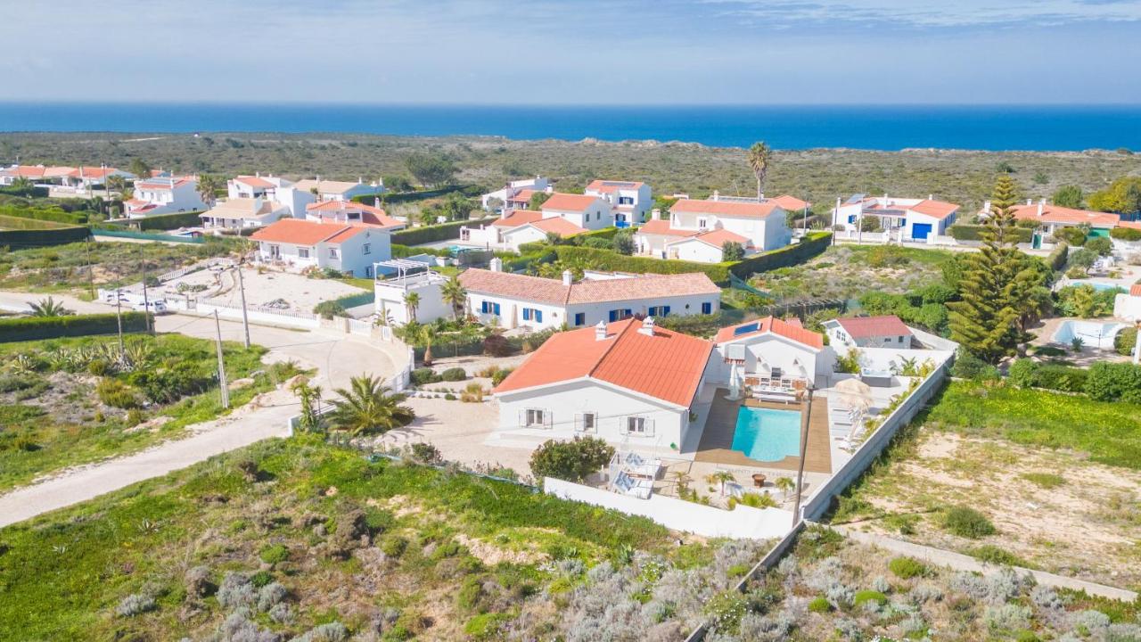 Villa Sound of the Sea by Portugal Collection - Chambres d'hôtes Aljezur