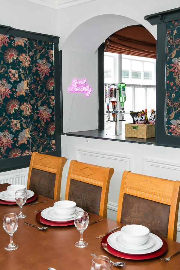 The Woolpack York - Unforgettable Group Getaway in Central York - B&B