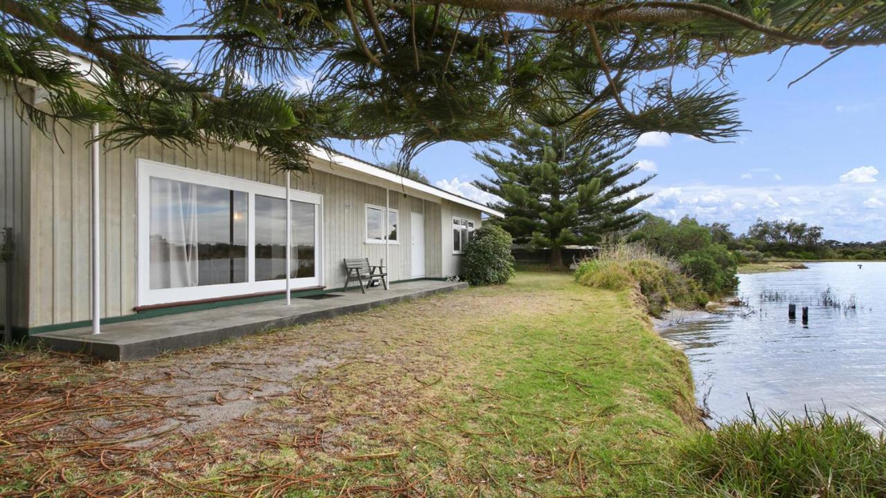 Jetty Road on the Beach - B&B