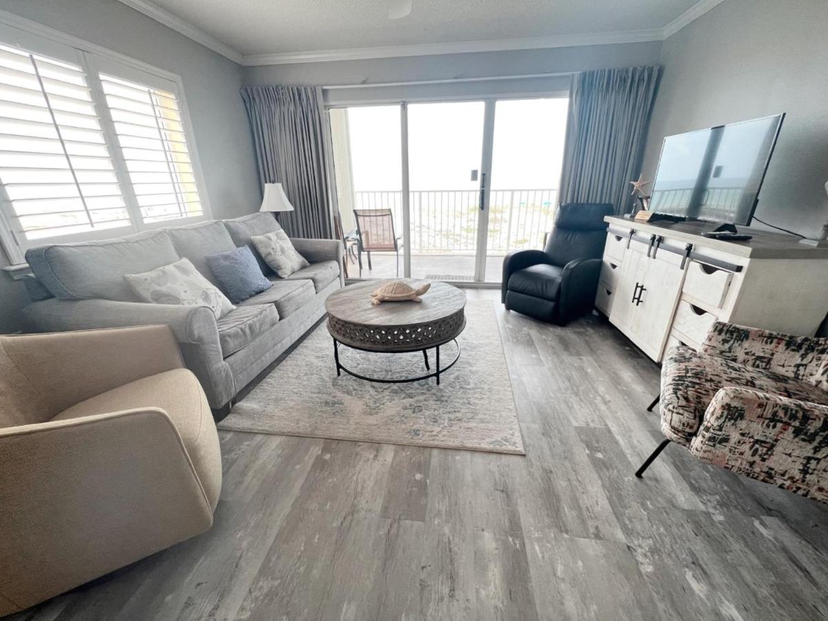 Updated Corner Condo at The Iconic Gulf Dunes Resort Gulf Front Condo With Sweeping Views - B&B