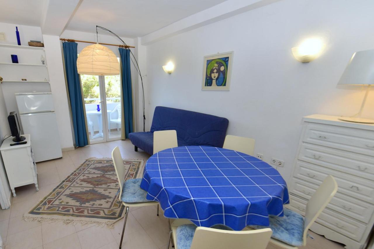 Pujols 15 - Food, Fun & Sea Nearby - Ferienwohnung Es Pujols