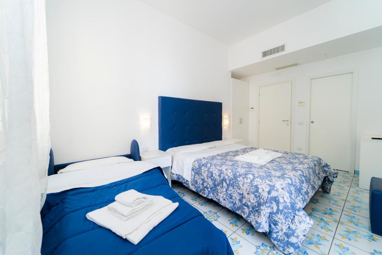 Comfort Triple Room with Shower